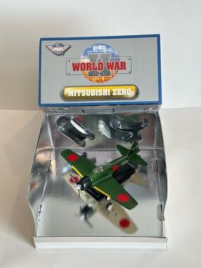 Air Signature MITSUBISHI ZERO World War II Series 1:48 Model Airplane Diecast WW